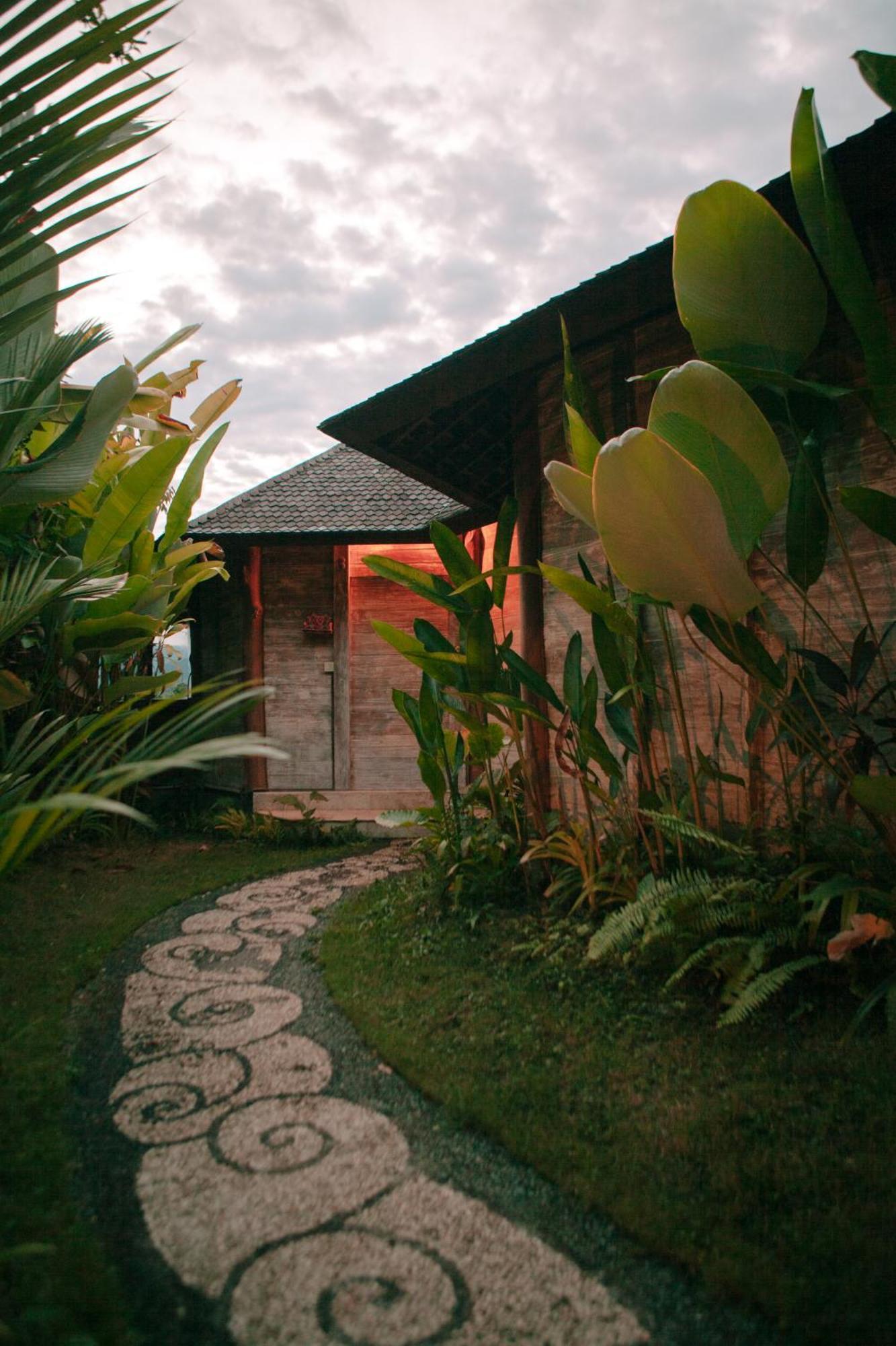 Karangasem Sunrise Paradise Bali מראה חיצוני תמונה